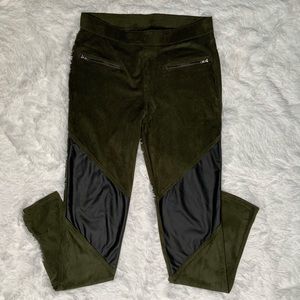 SIMPLY VERA WANG DARK OLIVE GREEN LEGGINGS